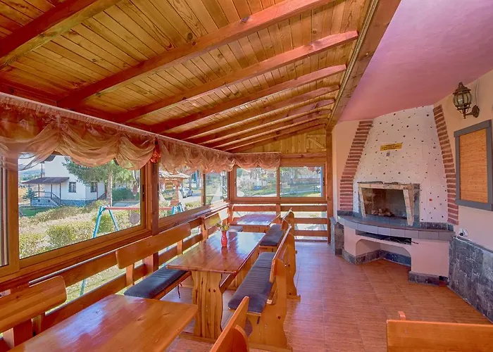 сладък живот Villa *